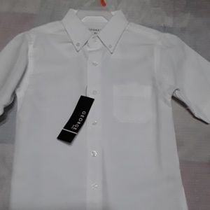 Short sleeve dress shirt